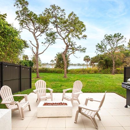 The Boho Bliss - Lakeview Elegance 3Miles Downtown Napoli Bagian luar foto